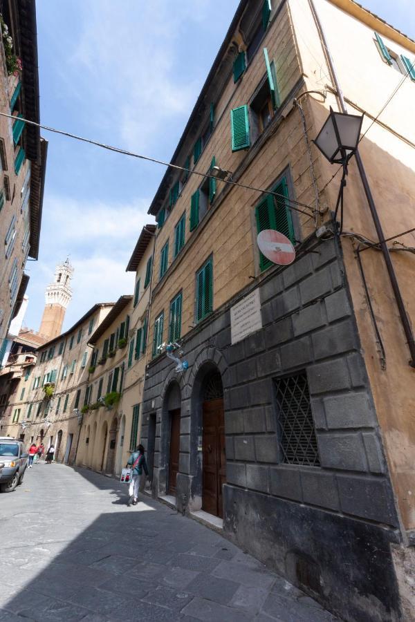 La Casa Del Dupre Apartment Siena Luaran gambar
